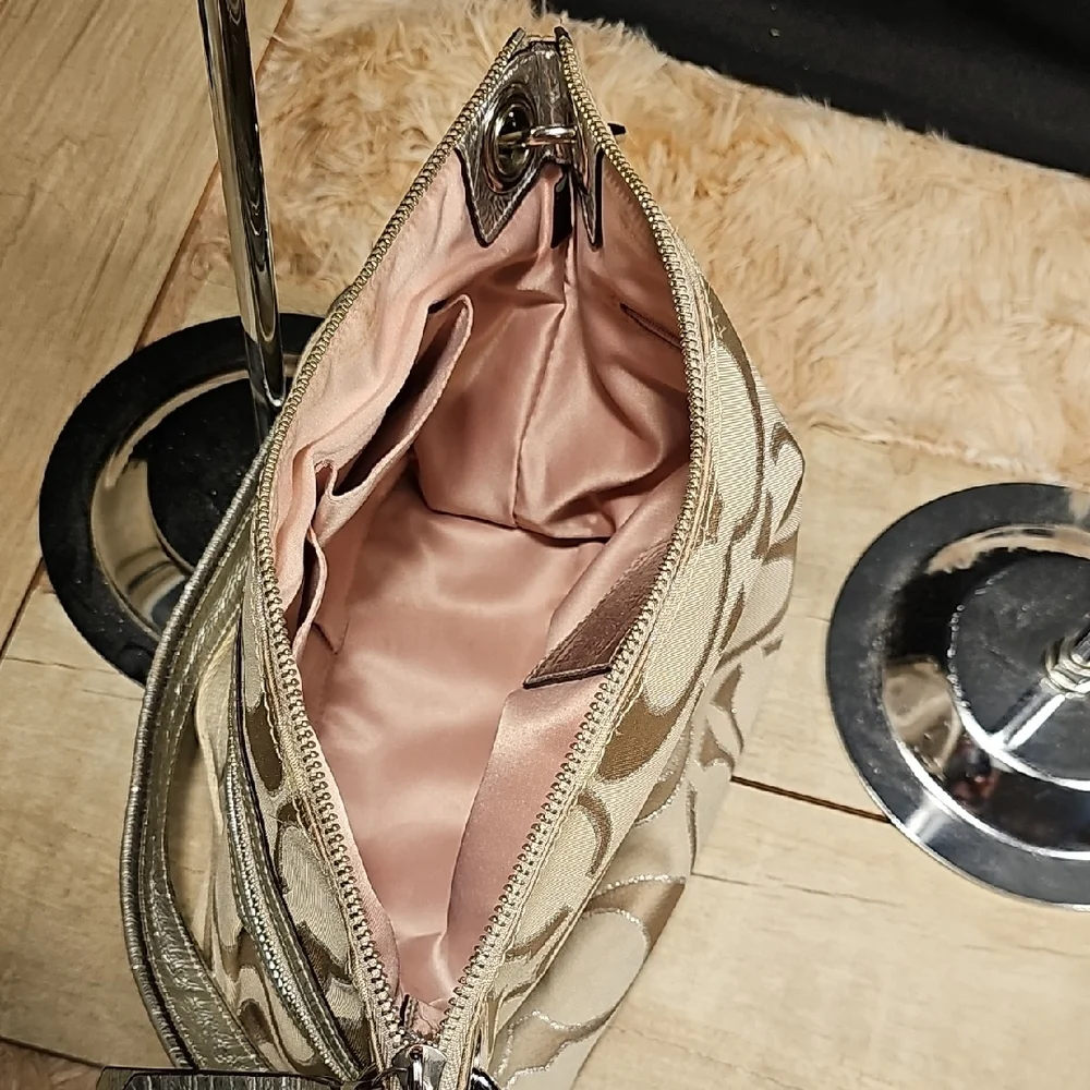 Coach Stylish Beige Designer Shoulder Bag